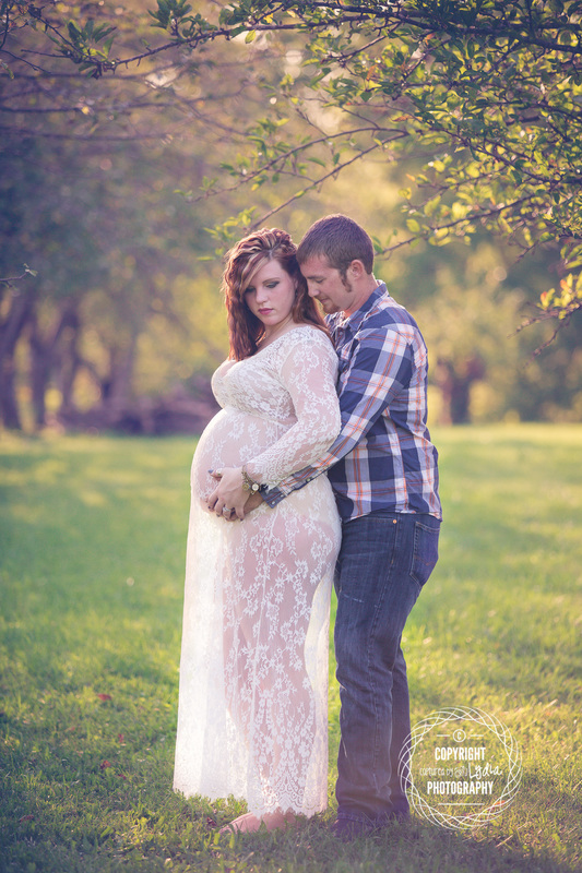 Ohio maternity Photographer